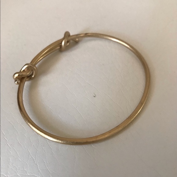 Double knotted vintage bangle bracelet - Picture 10 of 10